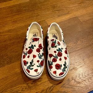 Roses White Vans